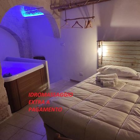 Dimora 'A Petr - Suite 'A Petr Ceglie Messapica Exterior foto